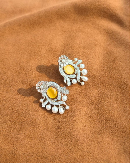 Blossom Pearl Earring With Yellow Stone