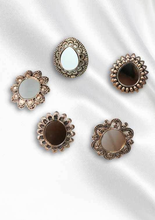 Set Of 5 Oxidized Gold-Toned Finger Rings
