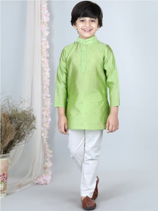 Boys Ethnic Motifs Embroidered Mandarin Collar Thread Work Kurta with Pyjamas