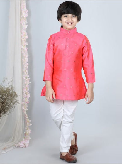 Boys Ethnic Motifs Embroidered Mandarin Collar Thread Work Kurta with Pyjamas