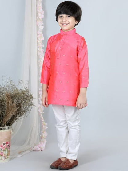 Boys Ethnic Motifs Embroidered Mandarin Collar Thread Work Kurta with Pyjamas