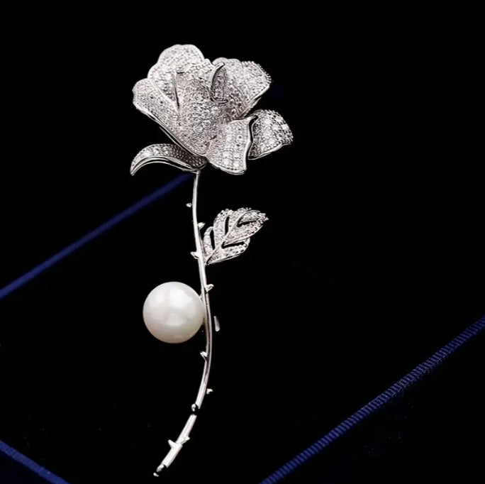 Luxury Flower With Faux Pearl Brooch Pin